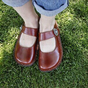 Alegria Brown Leather Sandals